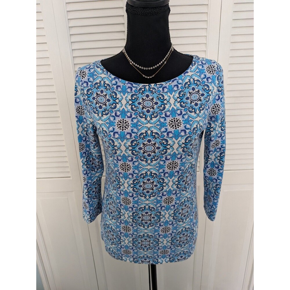 Talbots Pima Tee Women's XS Blue Bateau Neck Brushstroke Medallion Top Coastal